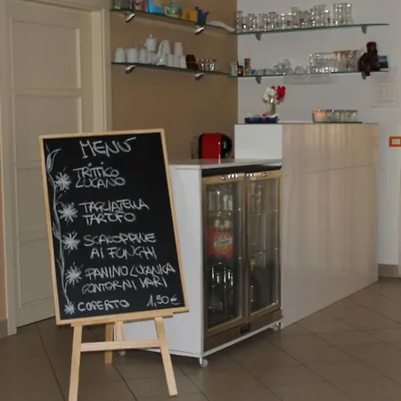 Basilicata Al Volo ホステル