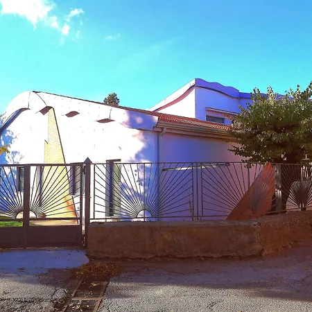 Basilicata Al Volo ホステル ブリンディジ・モンターニャ