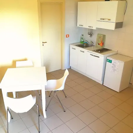 Basilicata Al Volo Ostello Brindisi Montagna