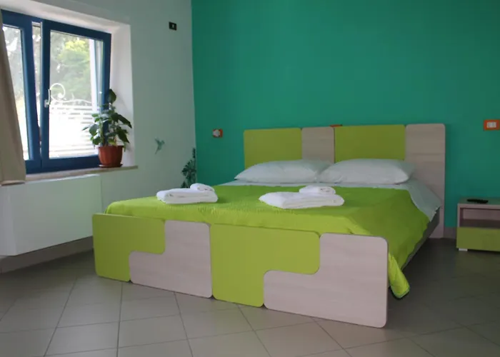 Ostello Basilicata Al Volo Brindisi Montagna