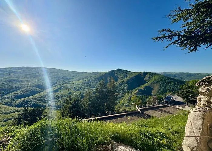 Basilicata Al Volo Ostello *