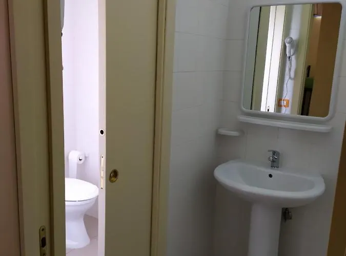 Basilicata Al Volo Ostello Brindisi Montagna